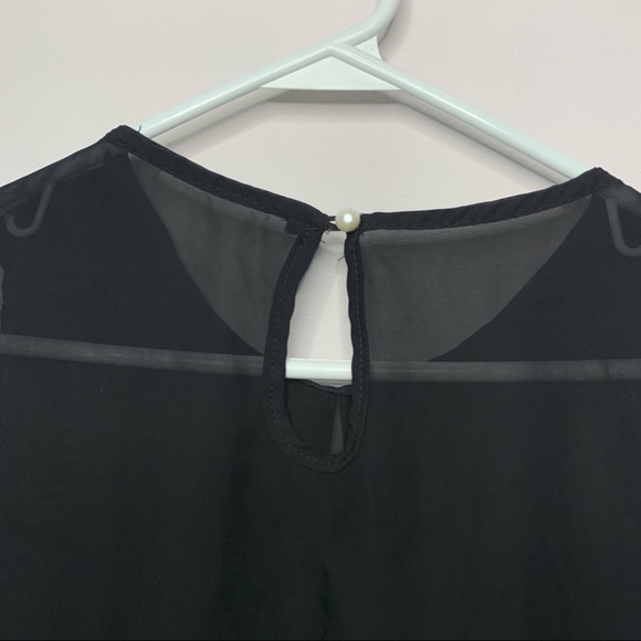 🧡3/$30 Black Sleeveless Collard Sheer Blouse - Picture 4 of 6